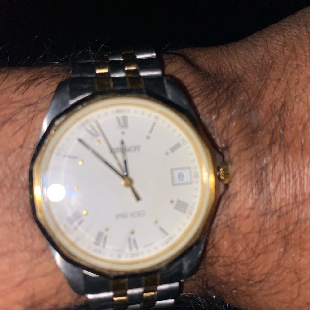 Tissot Swiss made watch. Unisex